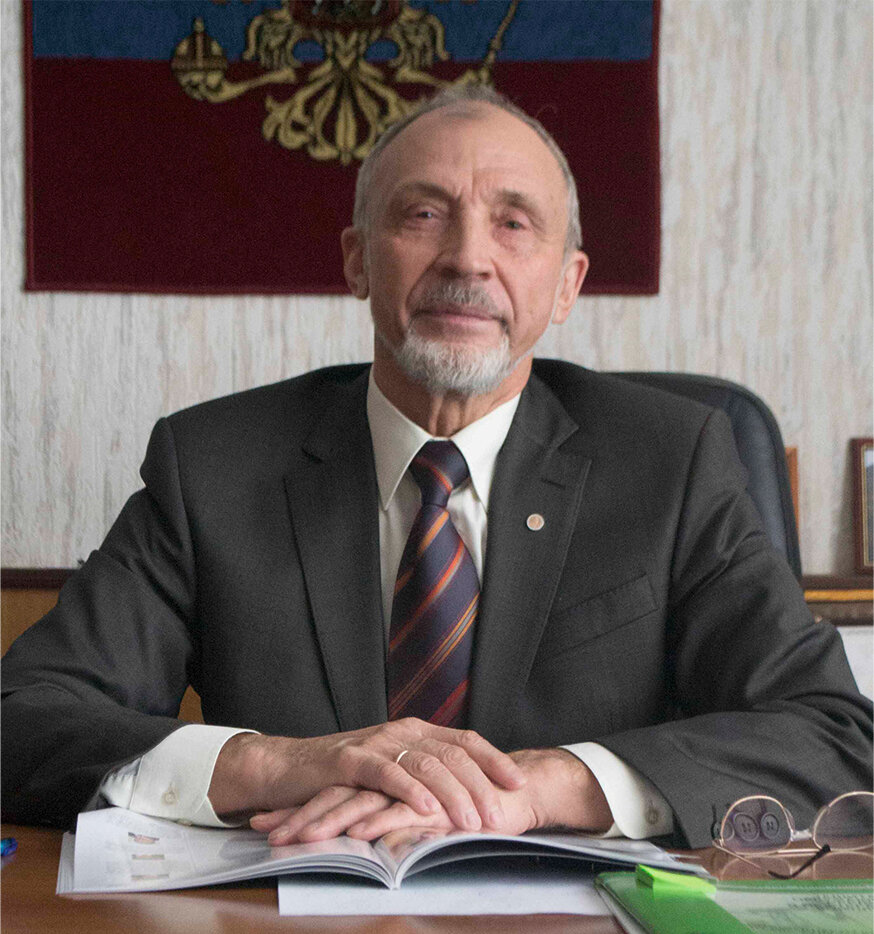 Станислав Мещеряков, заведующий кафедрой промышленной экологии РГУ нефти и газа (НИУ) имени И. М. Губкина, д.т.н., профессор