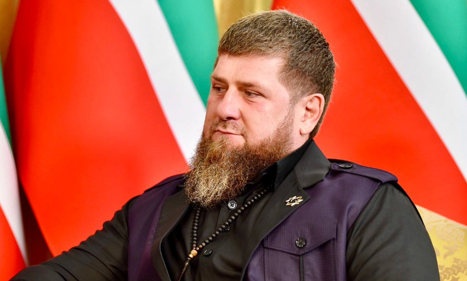    Кадыров отблагодарил экс-игрока "Ахмата" дорогим подарком. Фото: Global Look Press