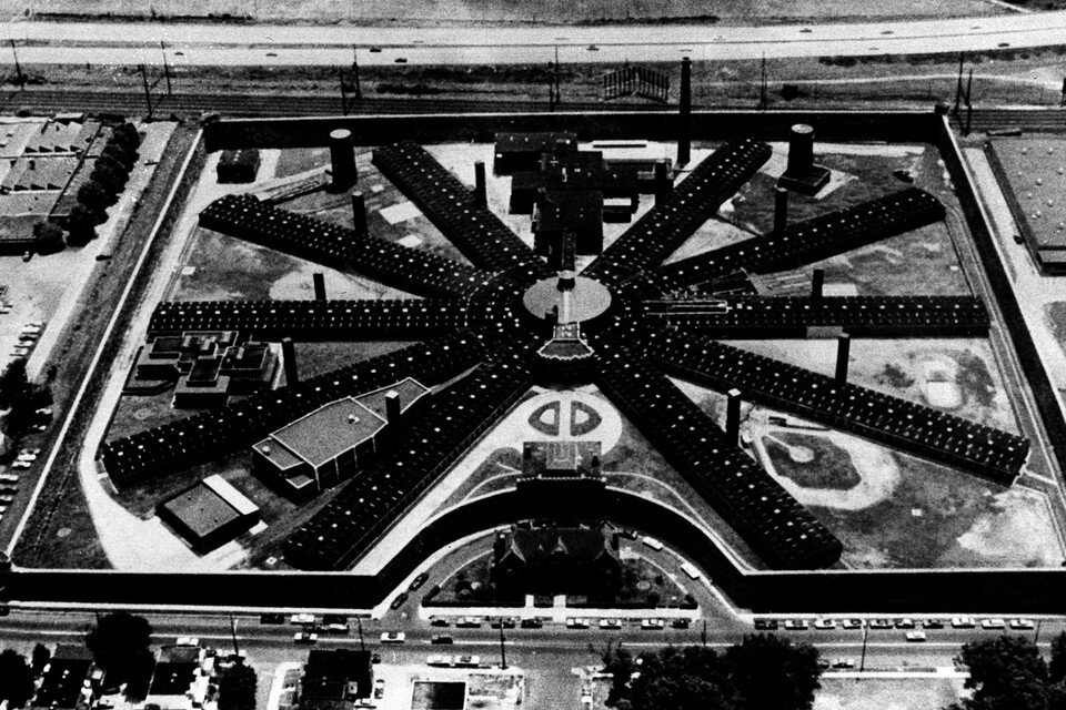     Работа в тюрьме продолжалась с 1951 по 1974 год  EAST NEWS