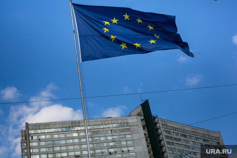    Жозеп Боррель некомпетентен говорить об ответе ЕС на ядерный удар РФ