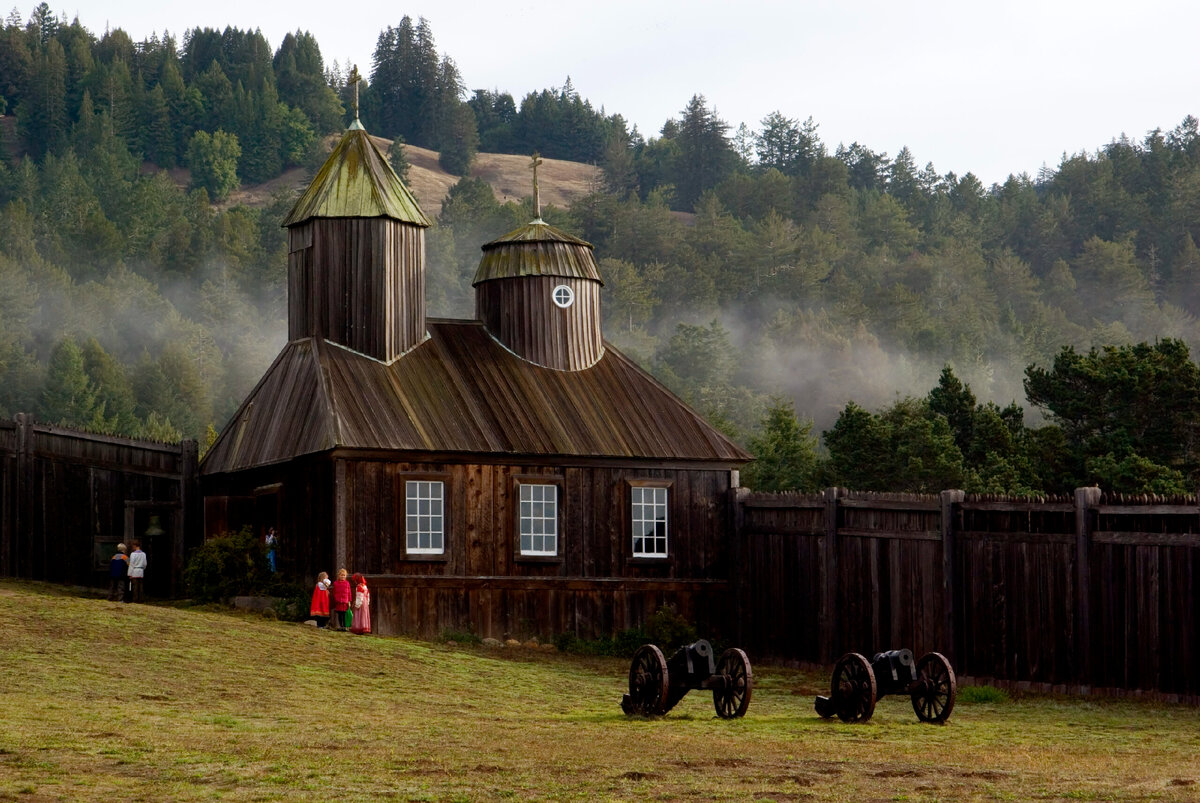 Часовня Форта Росс. Фотография Konstantin Kudryavtsev. 