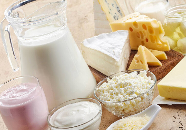 Кисломолочные продукты содержат сахар. Лактоза молочный сахар. Молочный продукт. Полезные молочные продукты. Молочные и кисломолочные продукты.