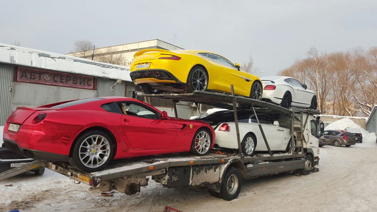 Такие веселые картинки попадаются на дорогах