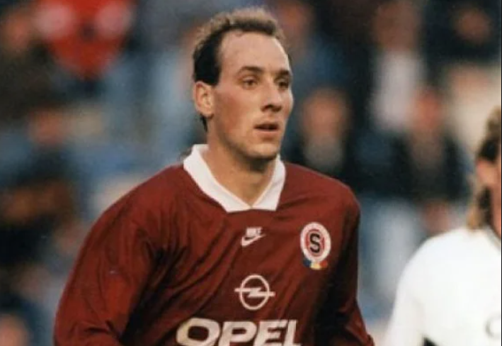 Еще молодой Ян Коллер дебютирует в очень стильной форме пражской Спарты