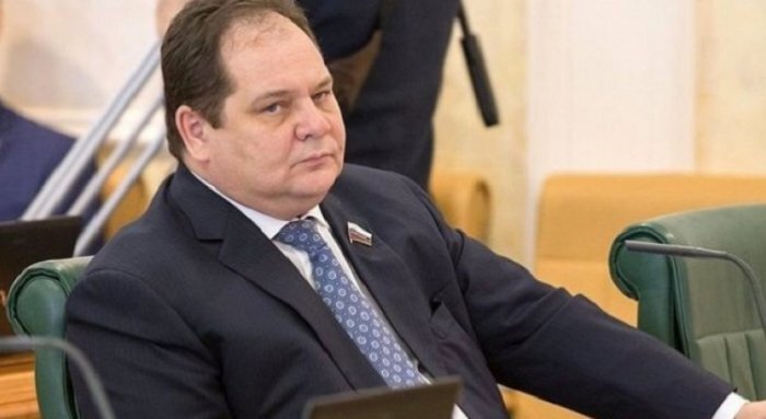 У Ростислава Гольдштейна богатый опыт работы в политике: Госдума РФ, Совет Федерации