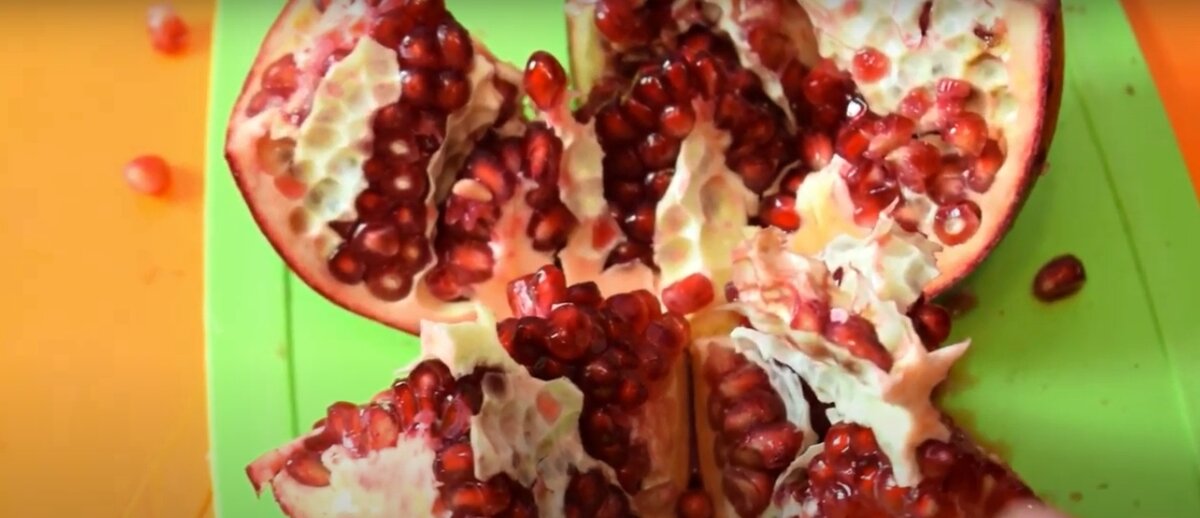 Вот так вот, быстро и качественно добыть зерна граната