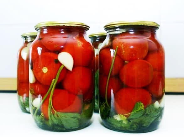 Консервированные помидоры