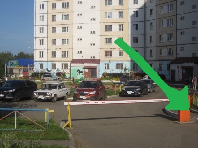 Тот самый тротуар.