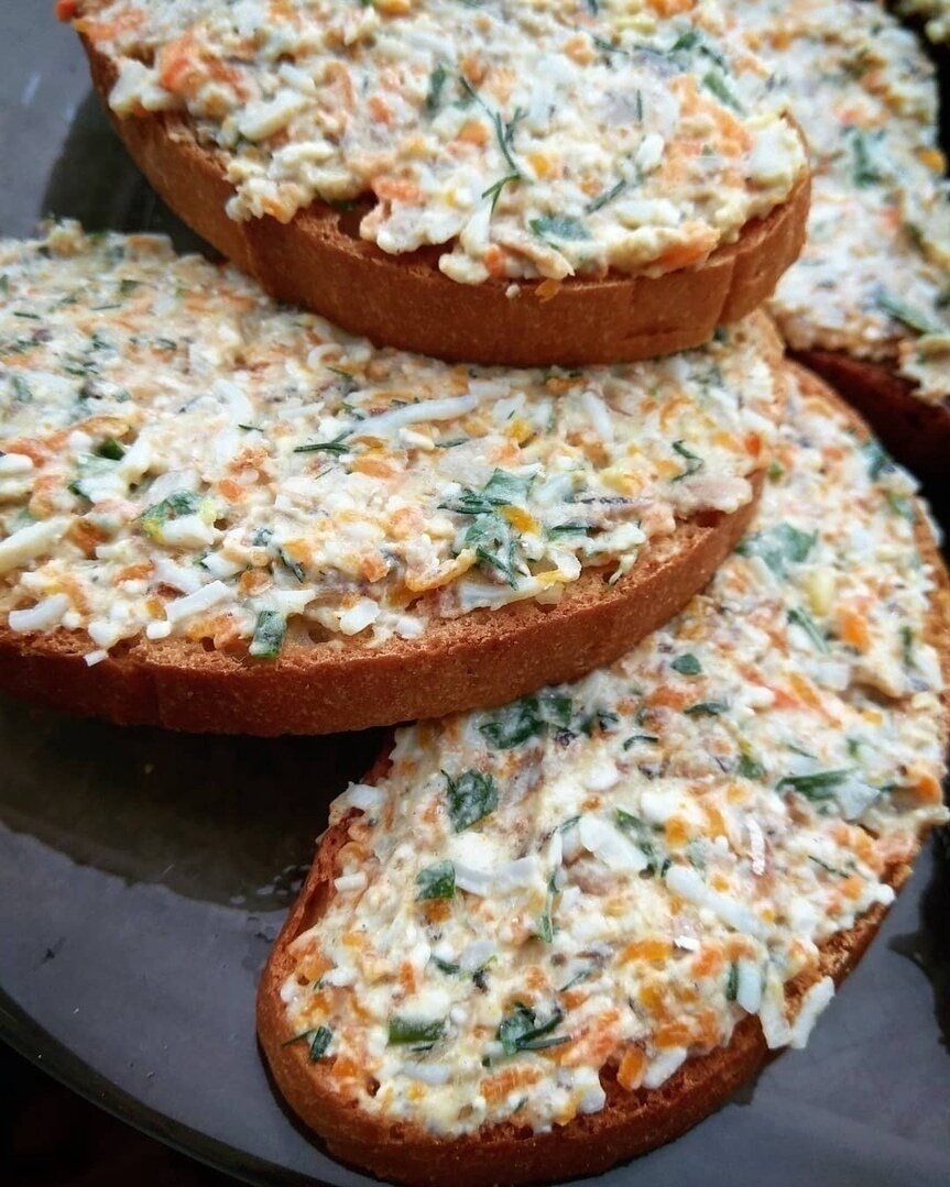 Итальянские намазки на хлеб
