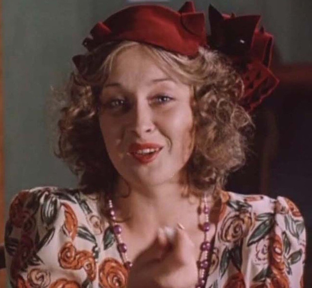 Лариса Удовиченко (Манька Облигация)