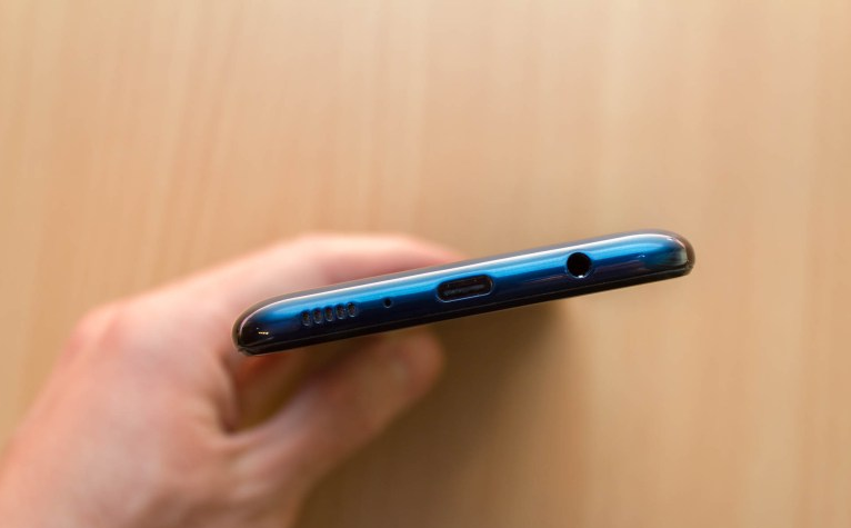 Samsung зажигают, супер бюджетник с батареей 6000мАч, мощной начинкой и NFC дешевле на 4 000 рублей4