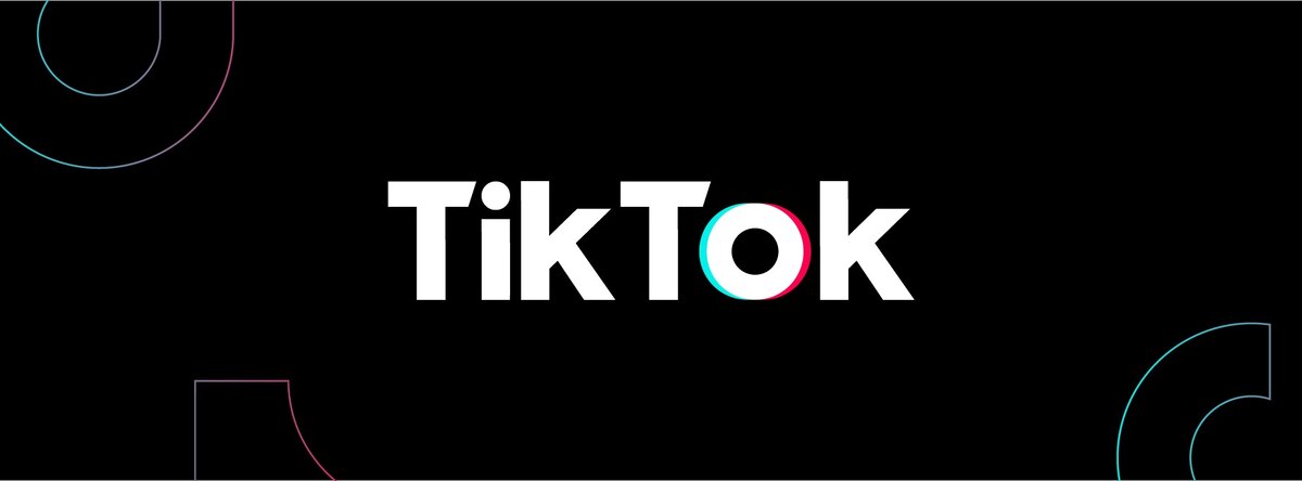 Начнем с цифр. По итогам прошлого года TikTok стал четвертым по популярности в мире неигровым приложением. Уступил только WhatsApp, Facebook Messenger и Facebook. По количеству загрузок TikTok обошёл таких гигантов рынка, как Facebook, Instagram, YouTube и Snapchat. По данным Digiday, на конец 2018 года аудитория TikTok составила 800 млн пользователей в день. В основном это дети и подростки — 40% пользователей соцсети моложе 18 лет