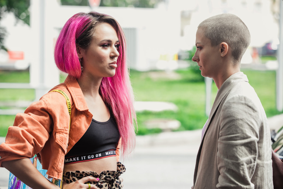 кадр из сериала "257 причин, чтобы жить"