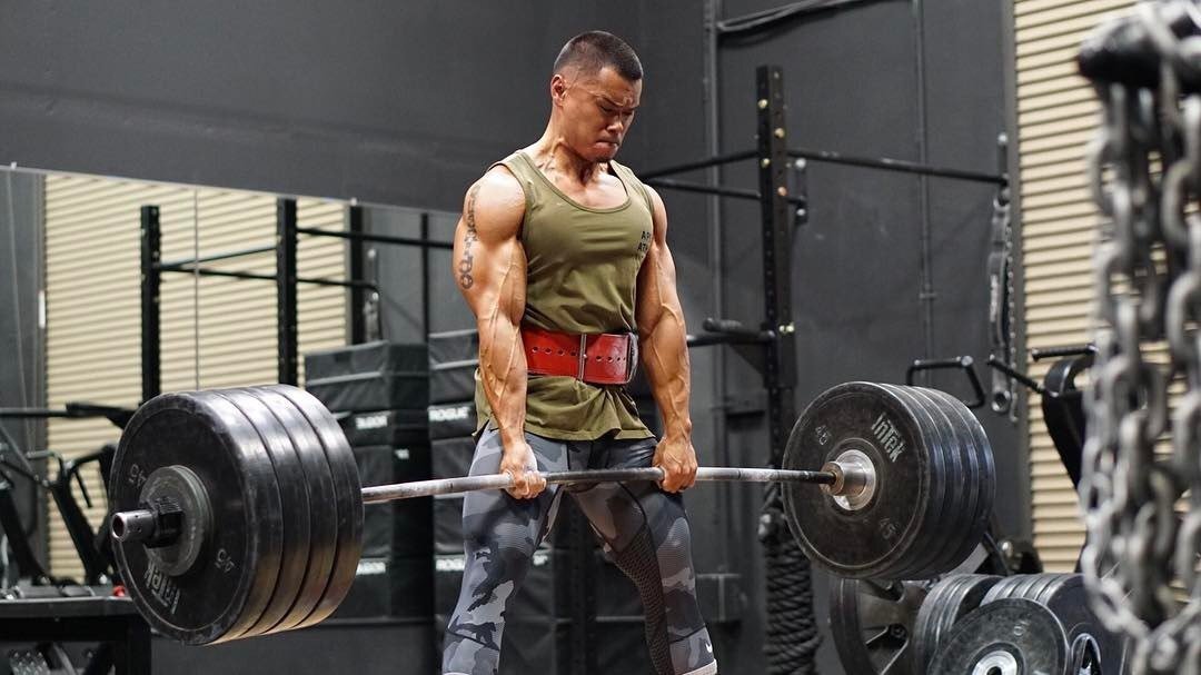 Сплит система дает возможность сократить время, затрачиваемое на тренировку, и сможем полнее проработать мышечные группы, которые в нее входят.