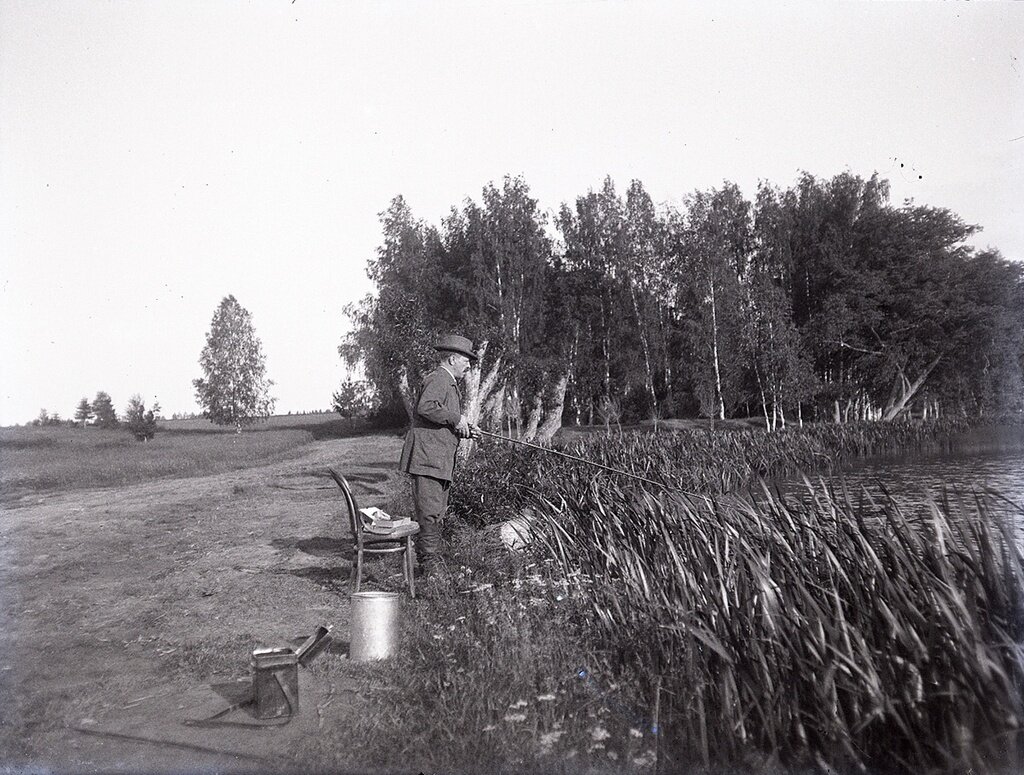 Федор Николаевич Щербачев на рыбалке
Неизвестный автор, 1890 - 1909 год, ГМИИ им. А. С. Пушкина.