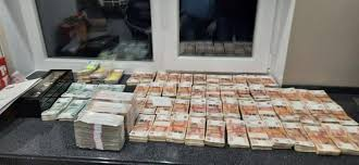  Домашняя наличка...на карманные расходы))) Фото с сайта: penzasmi.ru 