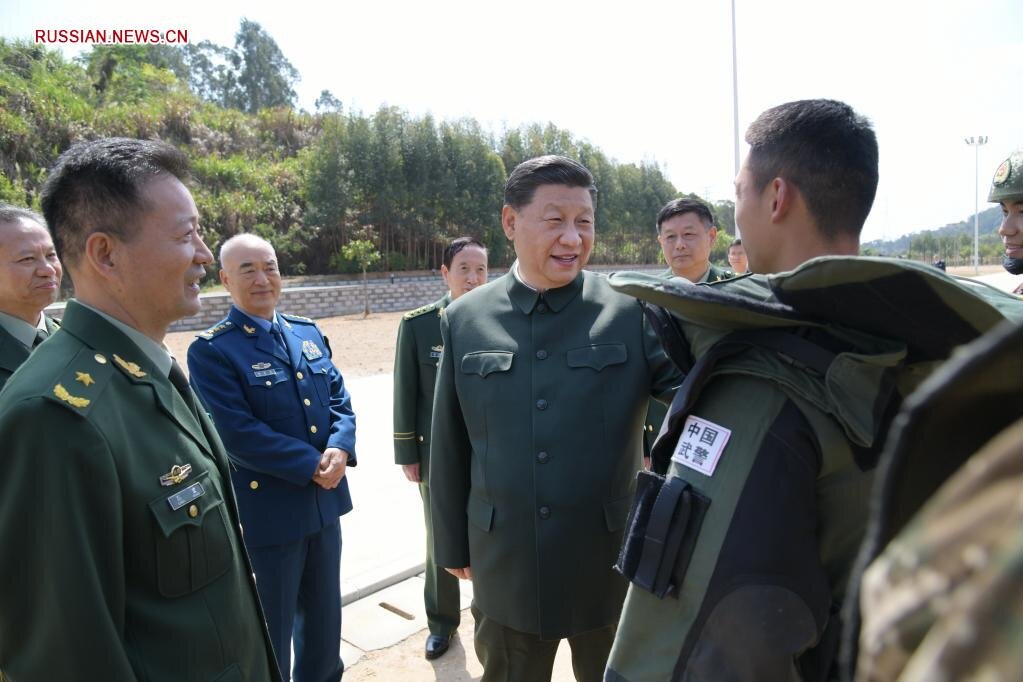 Мирные китайцы в погонах. Источник: Информационное агентство Синьхуа