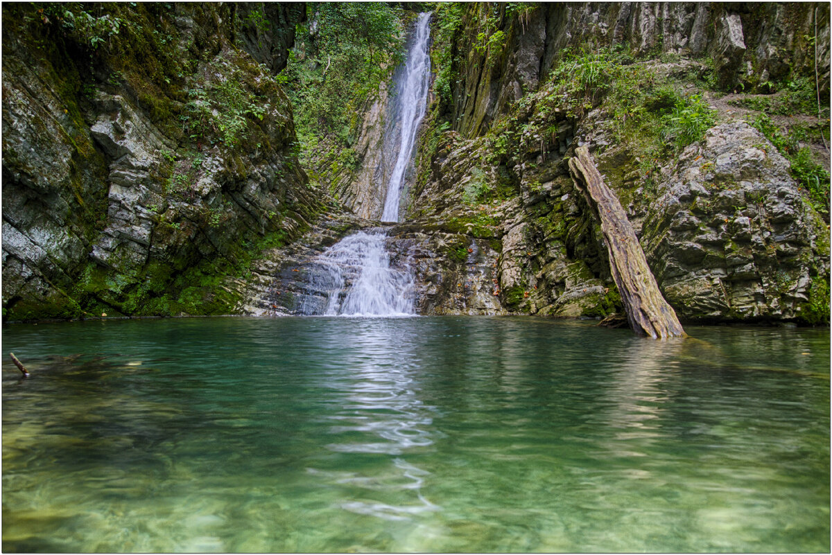 Ивановский водопад Сочи