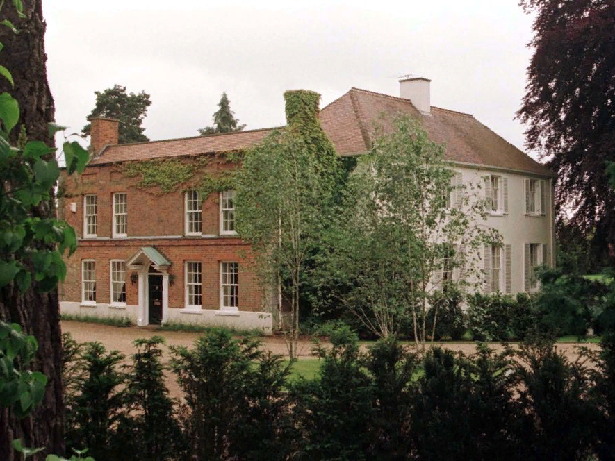 Бирч-Холл, графство Суррей