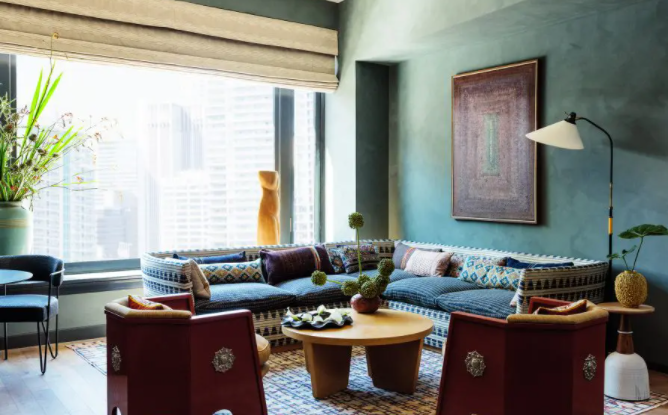 Фото с сайта properhotel.com