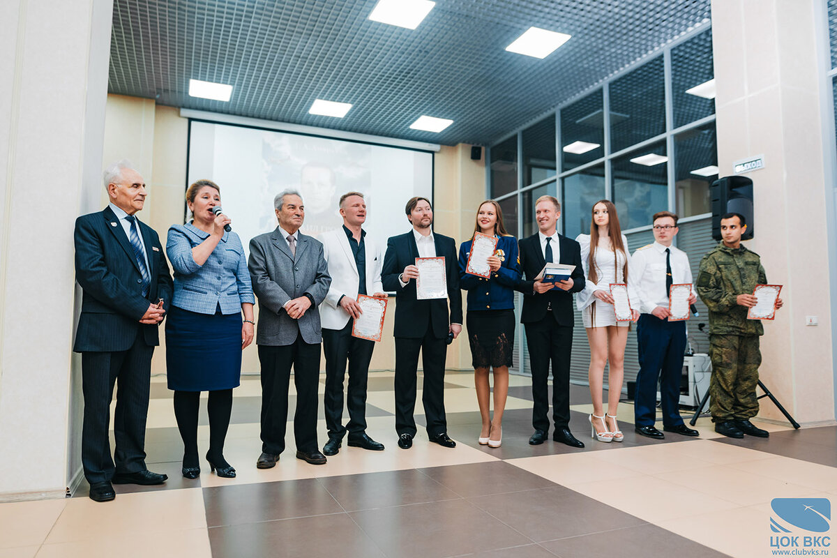 Творческая группа ЦОК ВКС представила концертную программу «Первым делом самолеты!»