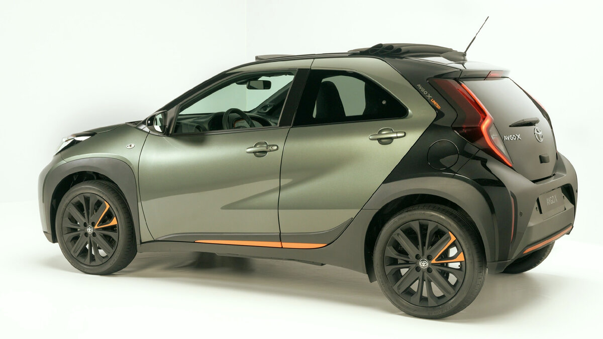 Toyota Aygo X, первый городской автомобиль кроссовер
