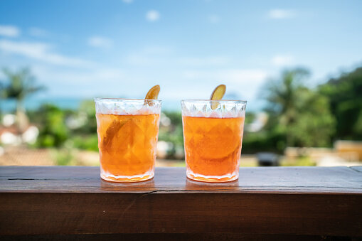https://unsplash.com/s/photos/Aperol