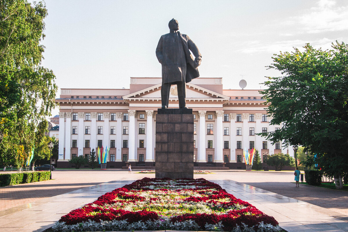 В и ленин тула фото Ленин в Сибири: как вождь пролетариата в Тюмень попал, обрел новый костюм и даже