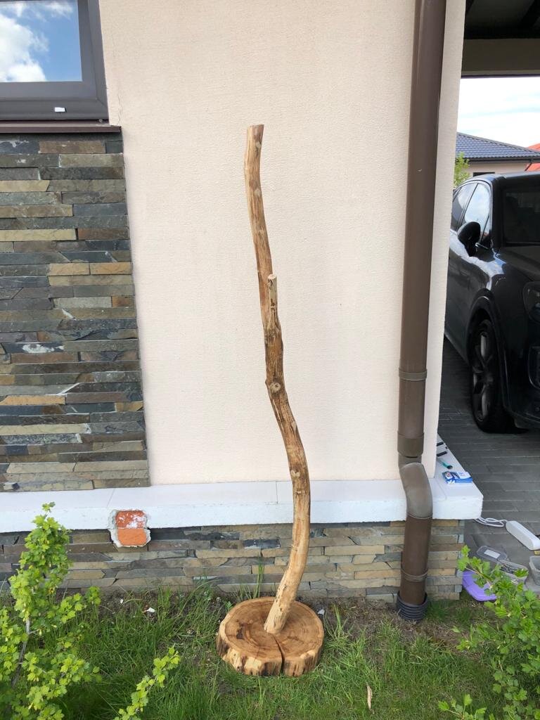 Деревообработка это процесс творческий и кропотливый. Иногда на изготовление уходит до 3 месяцев. Но в конце вы получаете индивидуальное изделие , которого больше не будет ни у кого.