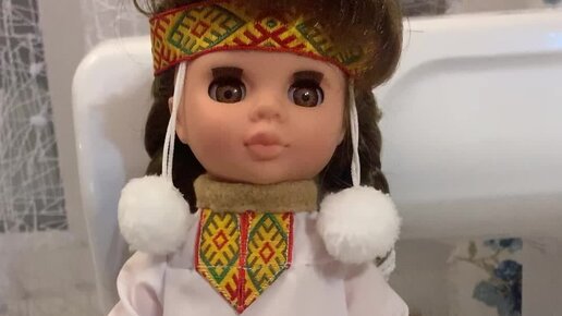 55-летняя черниговка Лидия Шипулина собирает советских кукол на свалках и барахолках