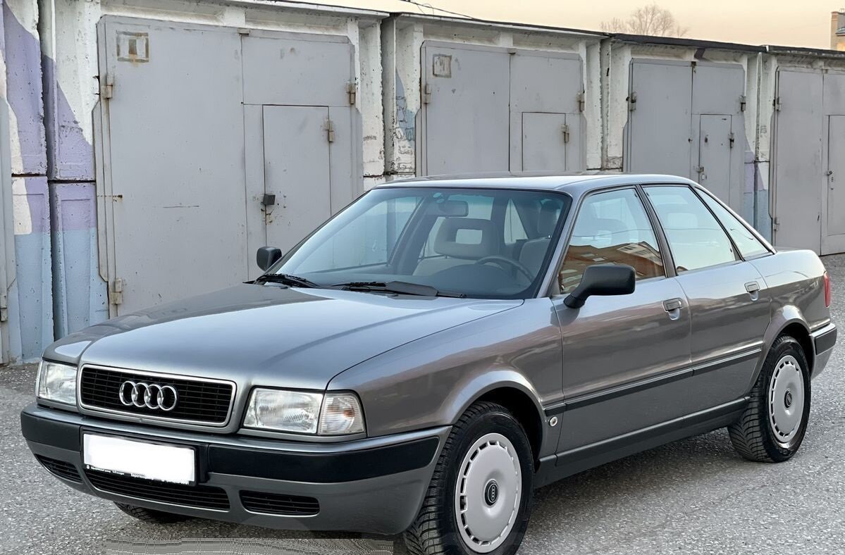 Протестировал Audi 80, 93 года выпуска. Машине 29 лет, а она на полном ходу,  в идеальном состоянии, пробег всего 105 тыс.км. | Avto Tema | Дзен