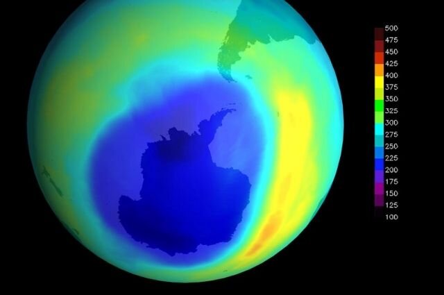    Что за гигантскую озоновую дыру обнаружили учёные?