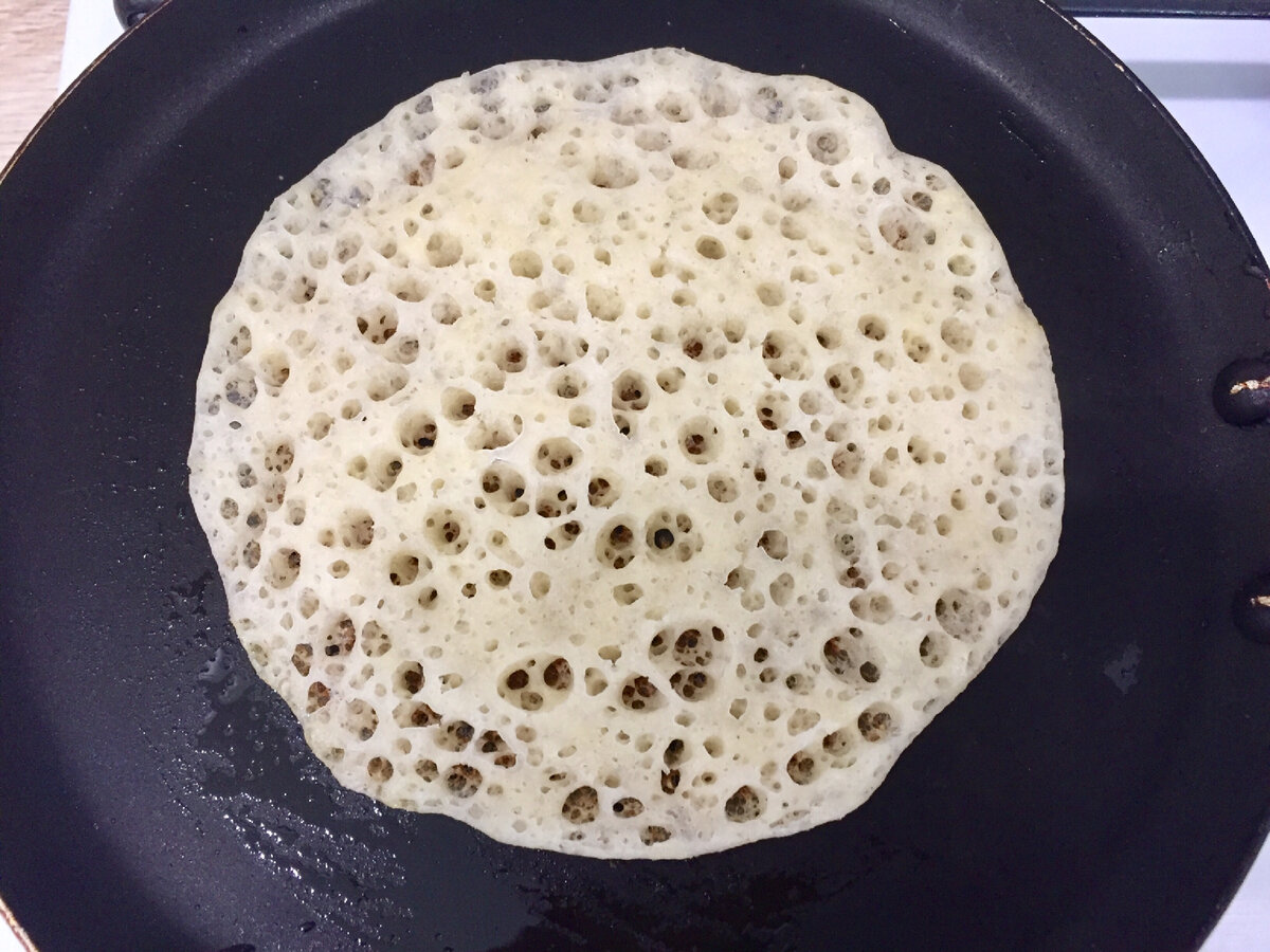 Не блины, а сплошные дырочки: не переворачивать, не складывать стопкой (без яиц и молока, ажурные и вкусные)