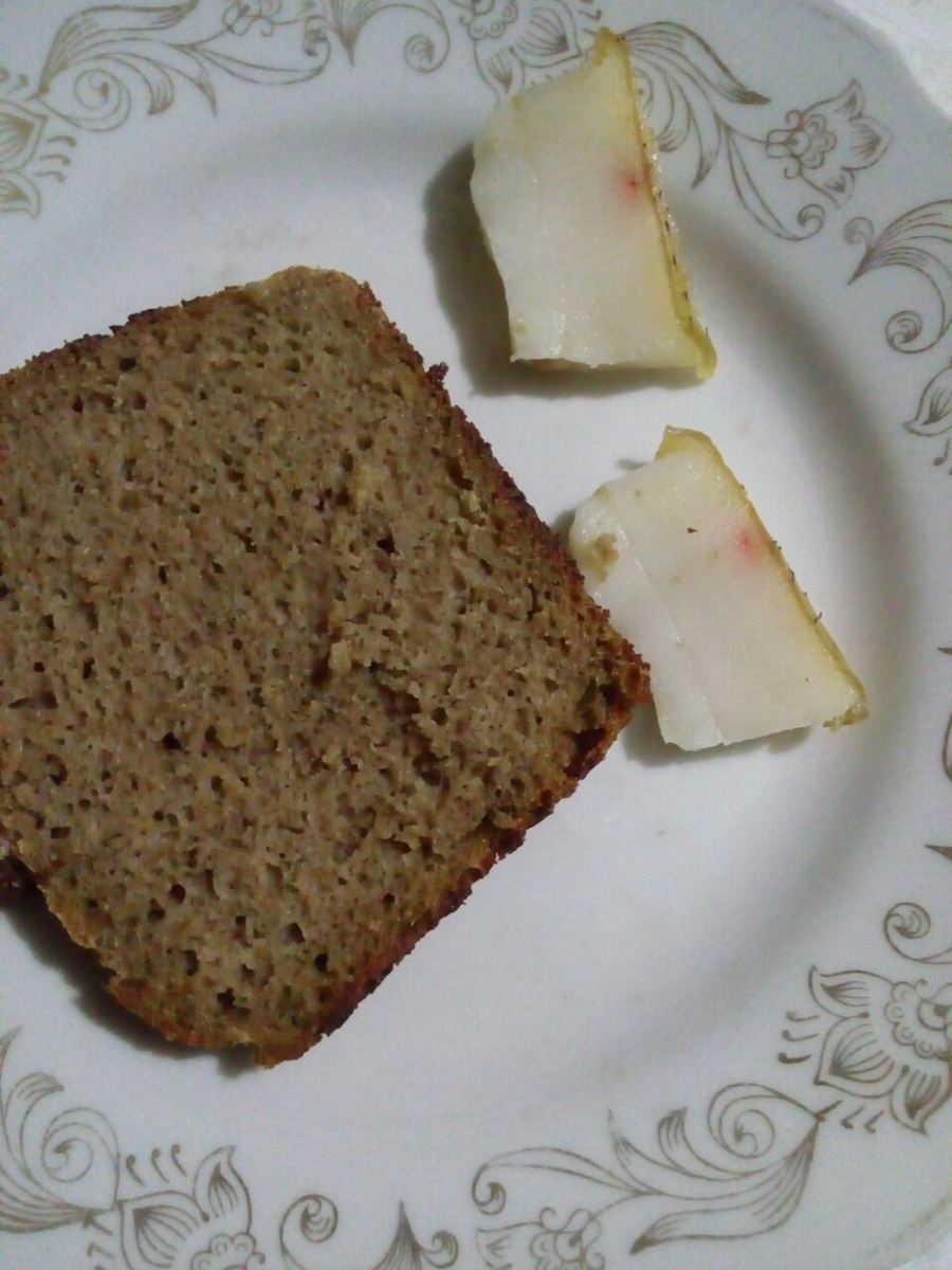 Сало нельзя употреблять при обострении панкреатита