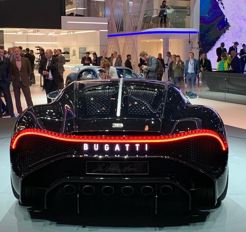 bugatti la voiture