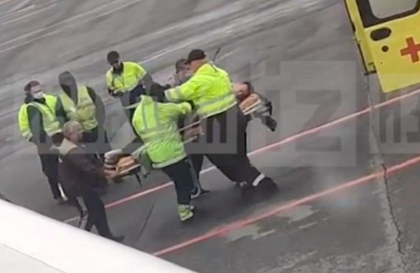 Оппозиционный политик находится в тяжелом состоянии в омской больнице.