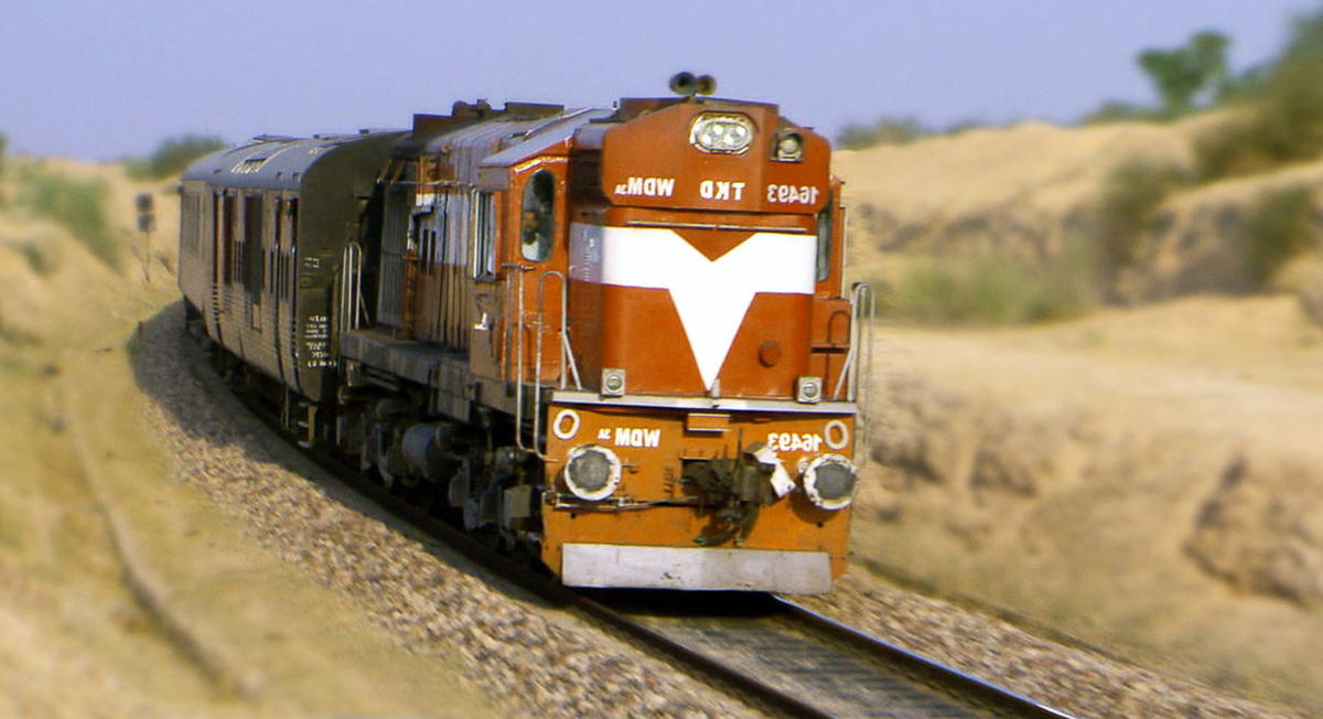 Локомотив индийского поезда — Maharaja’s Express