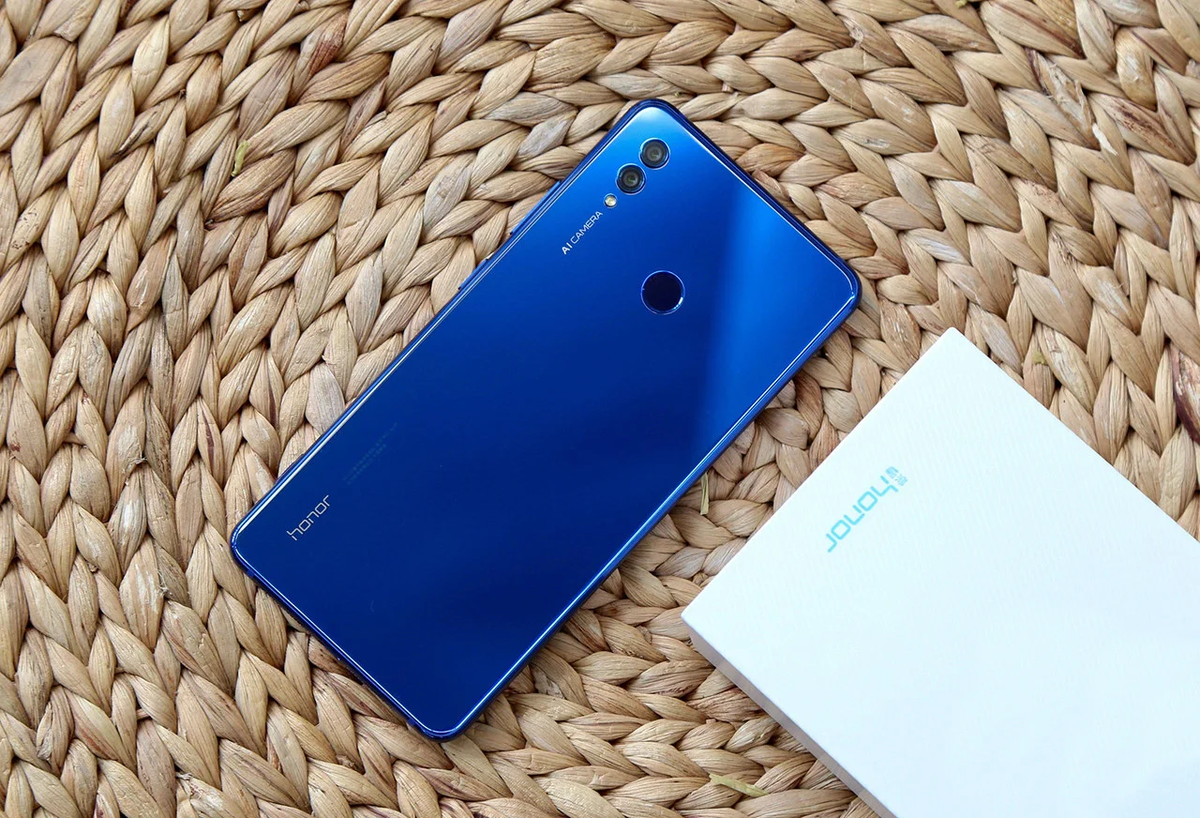 Honor note 12 pro. Хонор Note 10. Honor Note 10 Pro. Huawei Honor Note 10 новый. Honor Note 10 Lite.