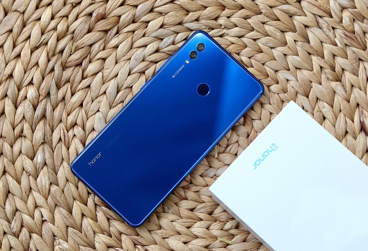 Honor note 13 pro. Хонор Note 10. Honor Note 10 Pro. Huawei Honor Note 10 новый. Honor Note 10 Lite.