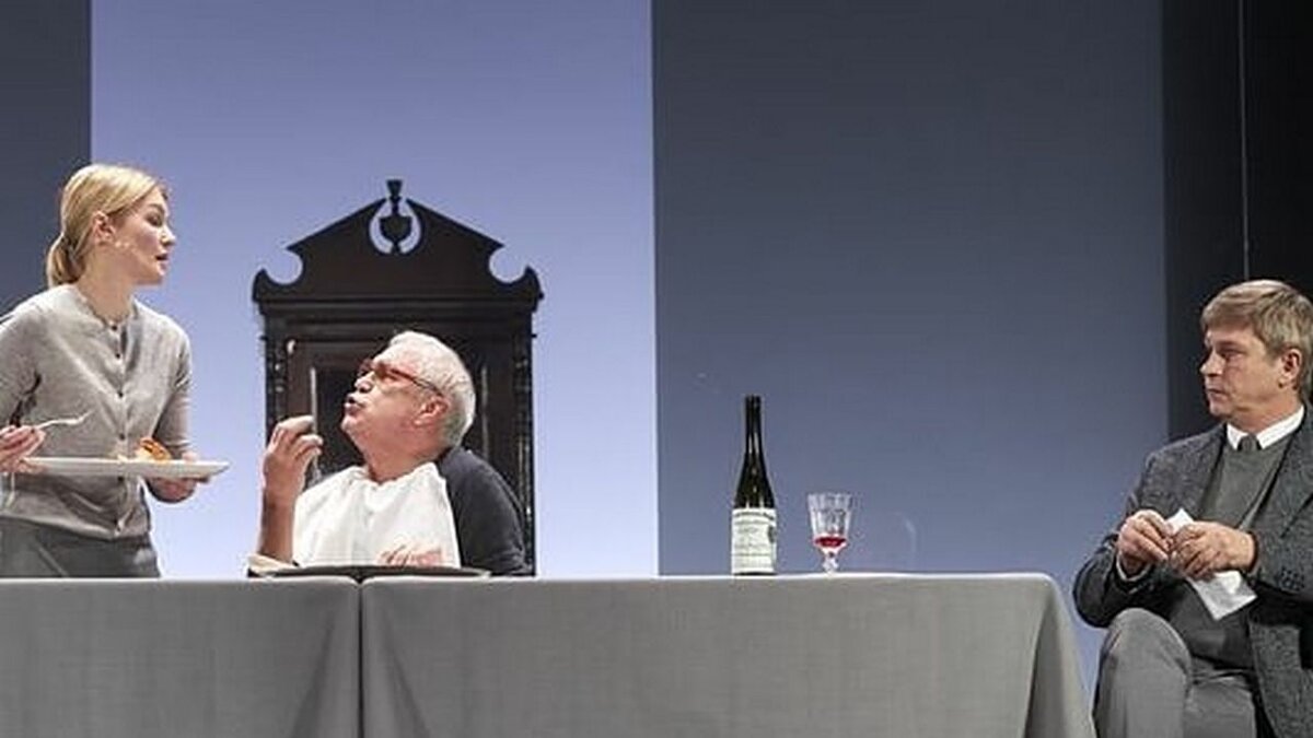 спектакль папа современник актеры. спектакль папа иркутск. спектакль папа с маковецким. папа в паутине спектакль орел. папа спектакль воронеж.