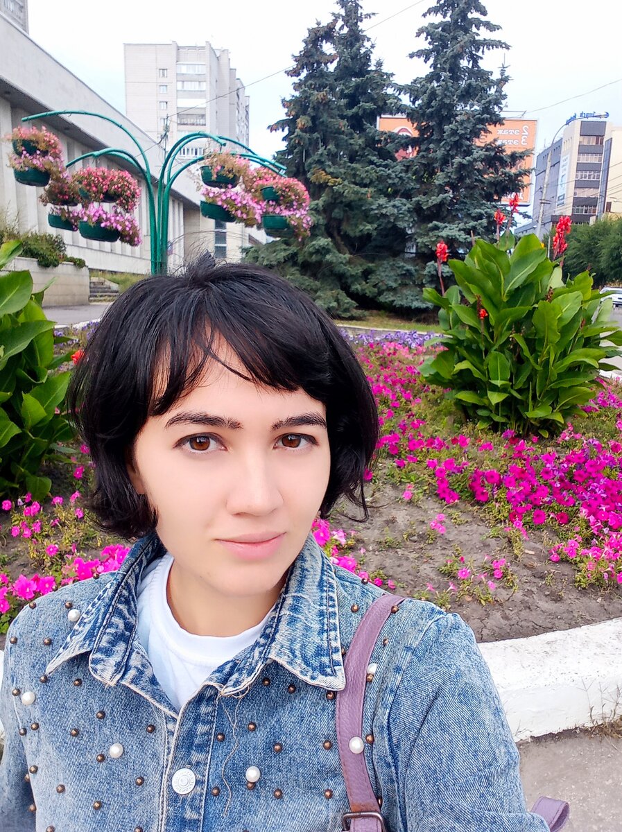 Ездили в центр города на выставку. Вот такой у нас красивый город 💐