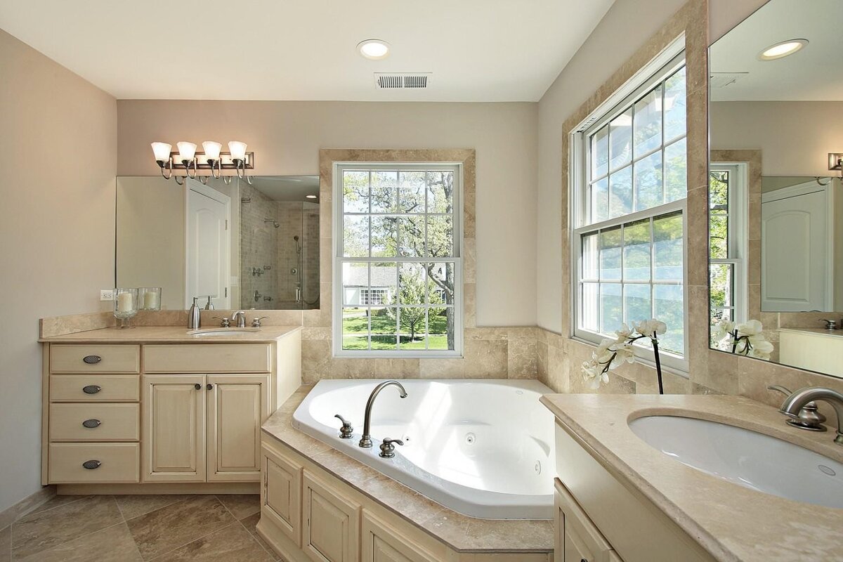 Дизайн ванной комнаты в классическом стиле: фото-идеи для элегантных интерьеров
