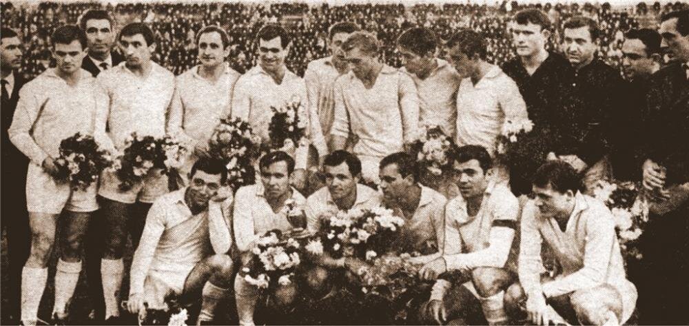 СКА Ростов-на-Дону, обладатель серебряных медалей сезона 1966 / fc-dynamo.ru