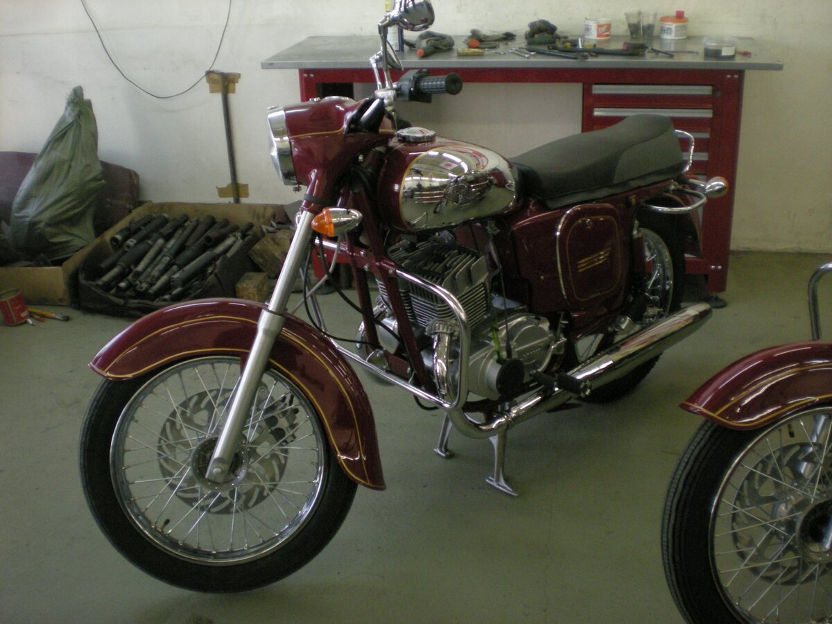 Jawa 350 Replica