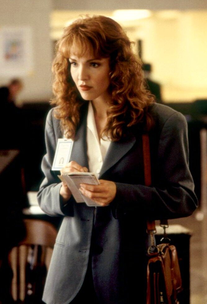 Кадр из фильма "Маска".