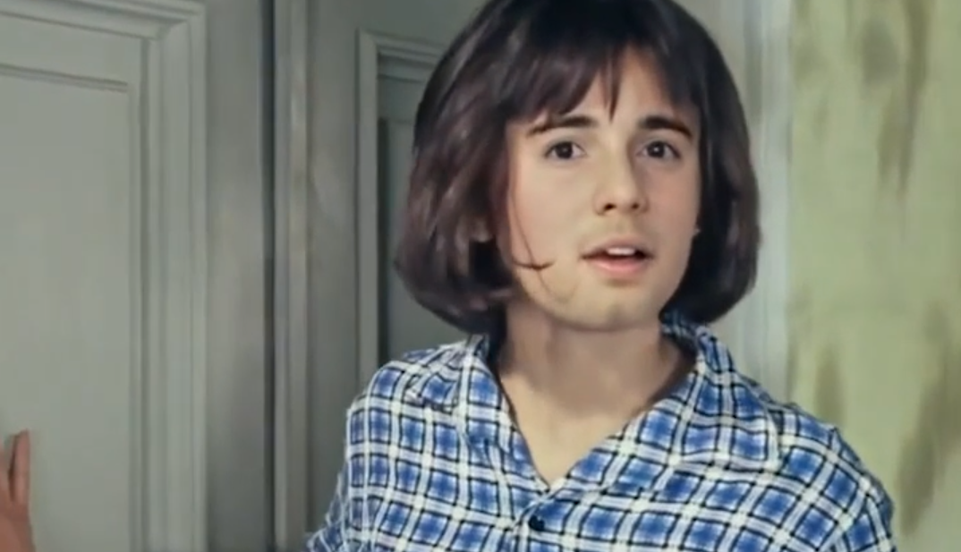 Киз в роли Нины из Кавказской пленницы