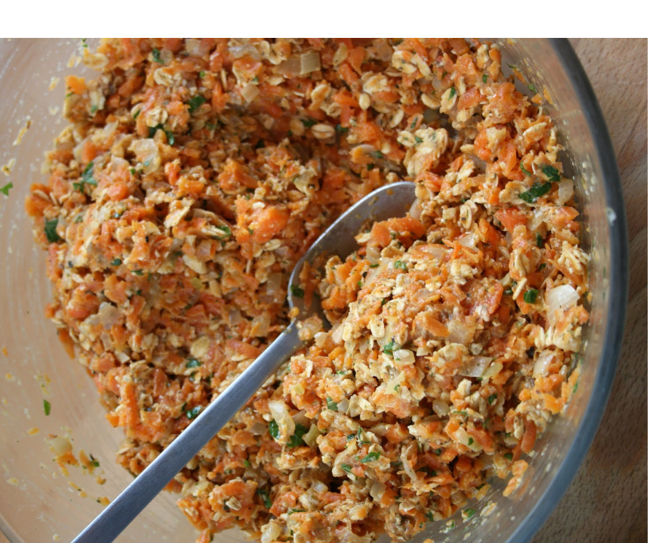 Готовлю запеченные диетические котлеты из моркови с грецкими орехами в духовке
