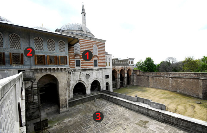1 - покои султана Мурада III, 2 - комнаты шехзаде, 3 - бассейн