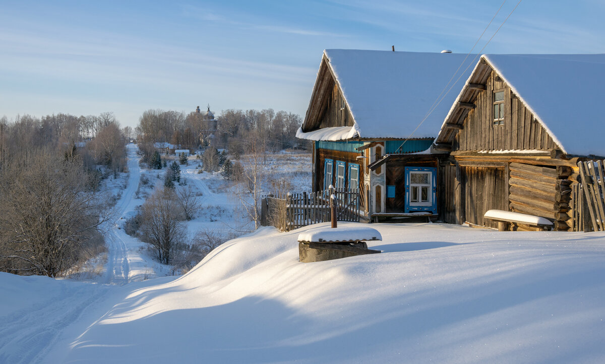 Домик на холме.  Автор Александр Архипкин 