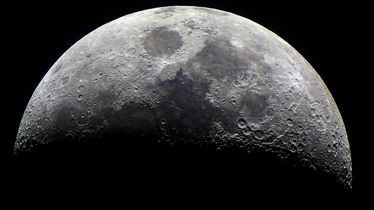 Зачем нам на Луну? И как она может помочь человечеству освоить Марс и другие дальние планеты?